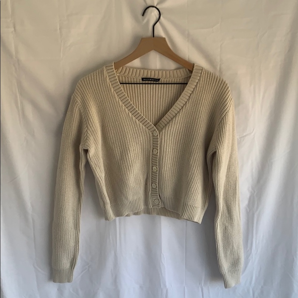 Brandy Melville button up sweater. NWOT.